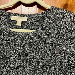 Michael Kors Elegant Black and White Sweater - Medium